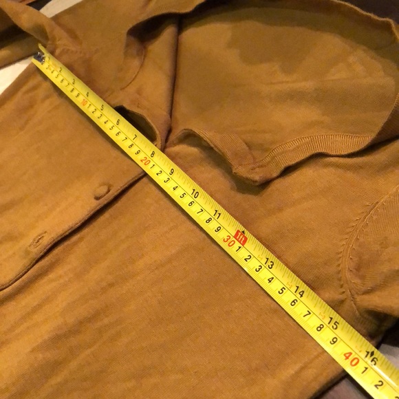 💛Classic Silk blend covered button down and at wrists golden brown cardigan - Picture 7 of 8